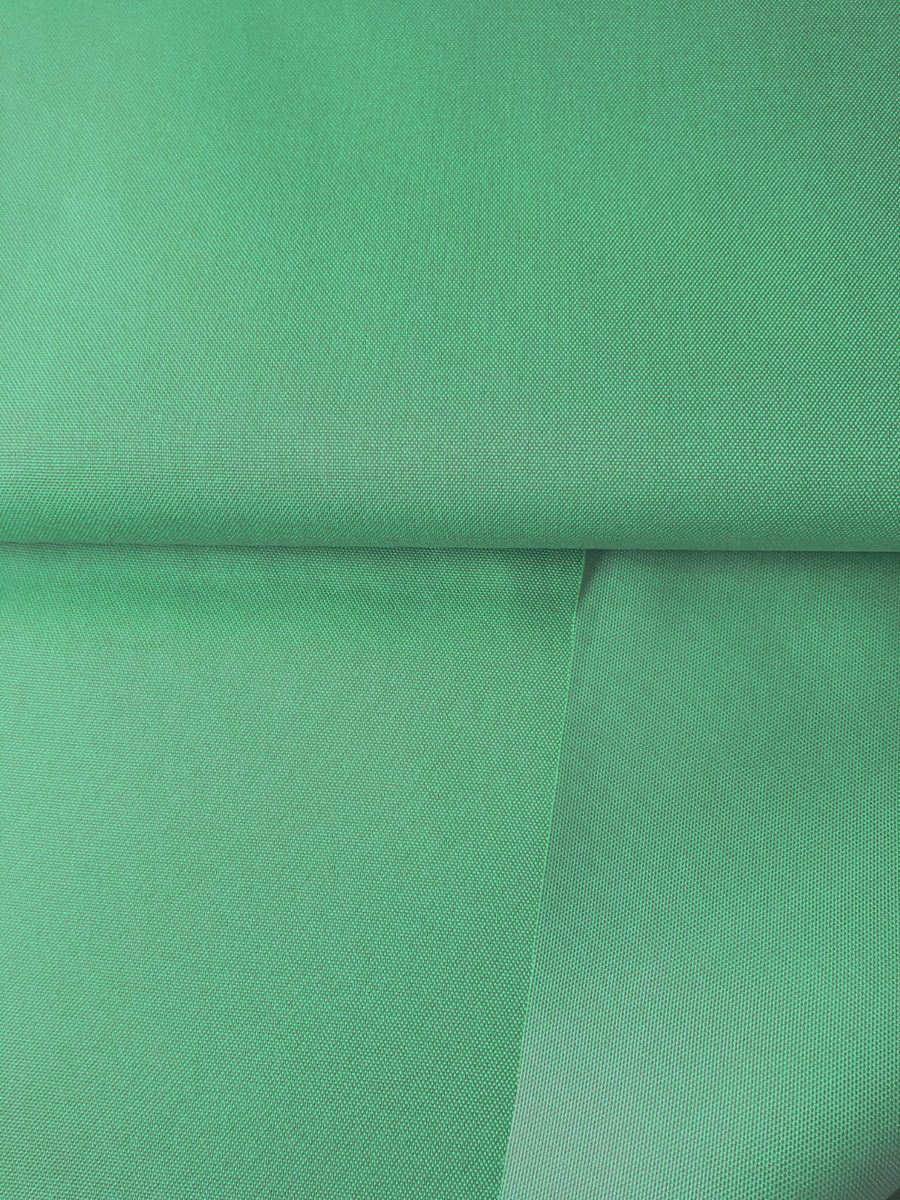 Wasserfester Outdoor-Stoff 100% Polyethylen Grün, Breite 147cm Wasserfester Outdoor-Stoff 100% Polyethylen Grün, Breite 147cm