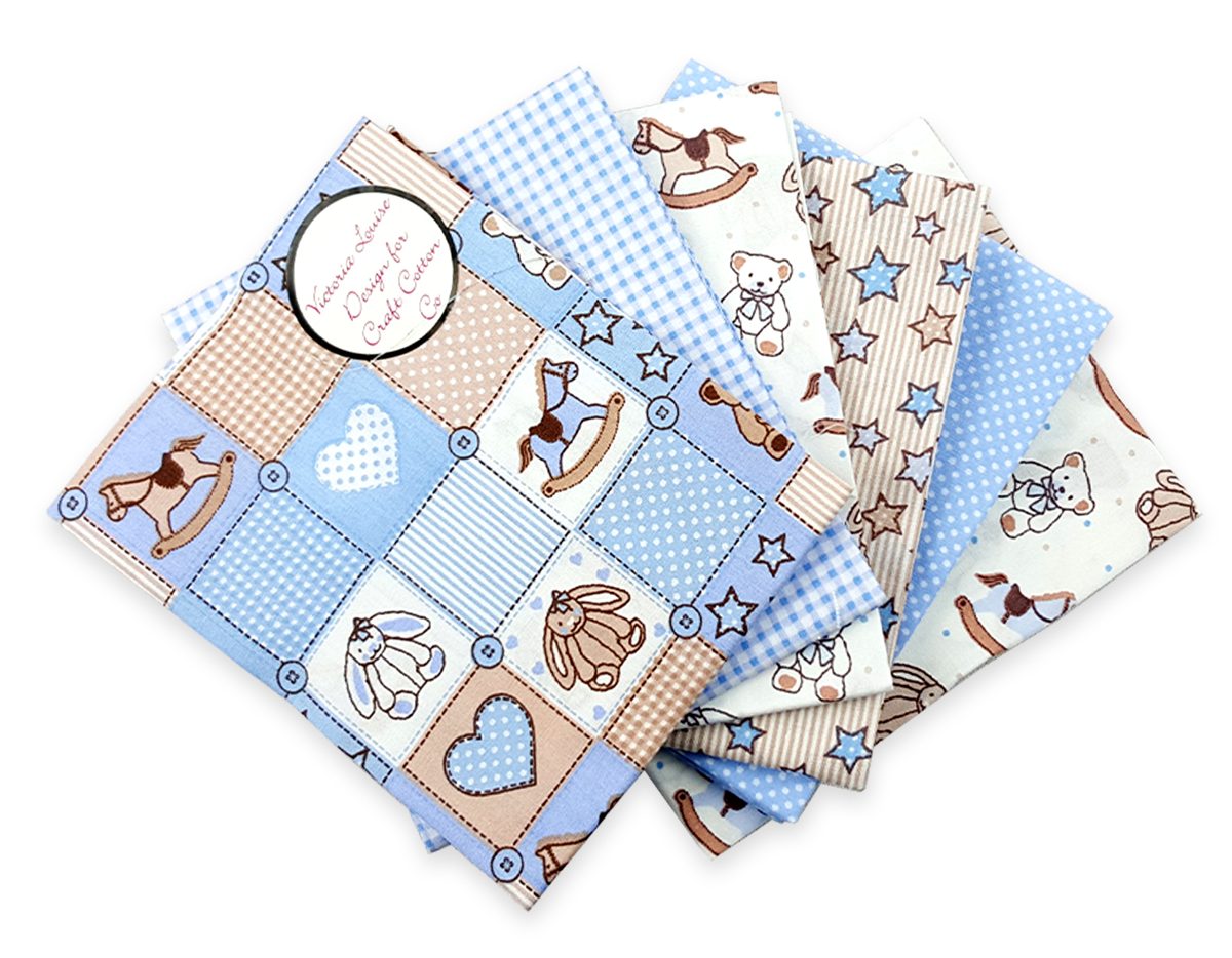 Craft Cotton Stoffpaket Baby Teddy Blau, 100% CO enthält 5 Stücke á  ca. 45 x 55 cm (18 x 22 inch)