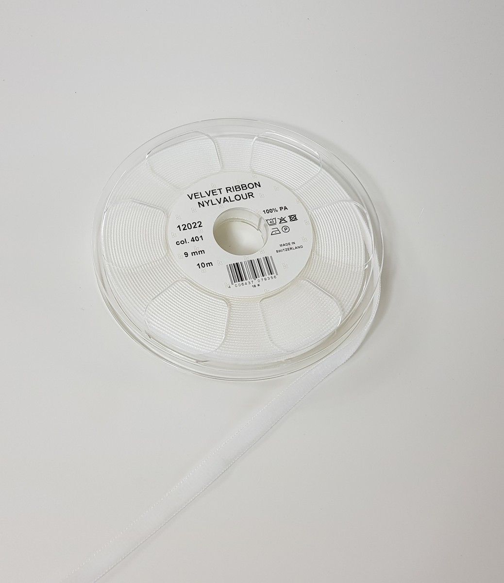 Nylvalour Samtband 9 mm , Fb. 401 weiss festkantig; 100 % PA (Nylon) Nylvalour Samtband 9 mm , Fb. 401 weiss festkantig; 100 % PA (Nylon)