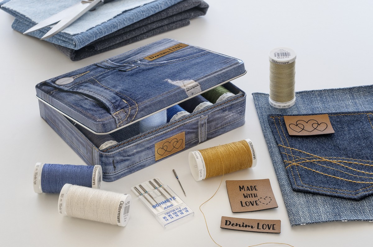 Gütermann Denim-Box mit Jeans-Nadeln, 100% Polyester 12 Farben, Nähmaschinen-Nadeln + Label