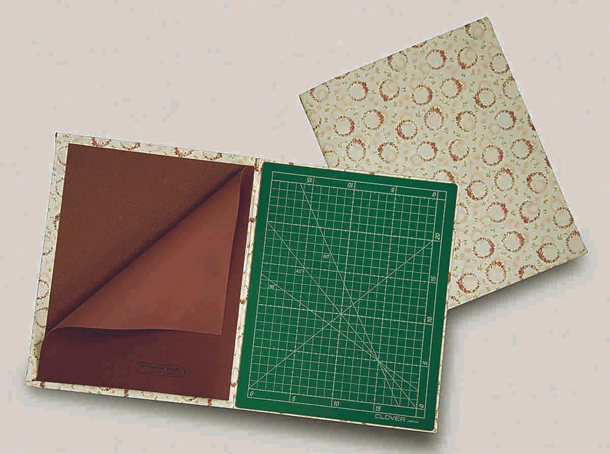 Clover Patchwork-Board, Bügelbrett gepolstert B-WARE mit beschädigter Außenverpackung