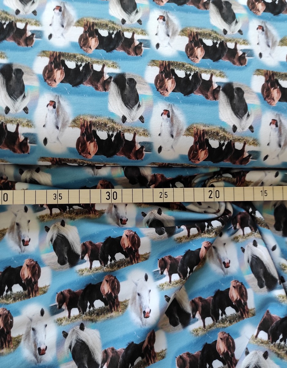 Jersey Pferde, 95% Baumwolle, 5% Elasthan ca. 1,60m breit (63 inch), Öko-Tex Standard 100 