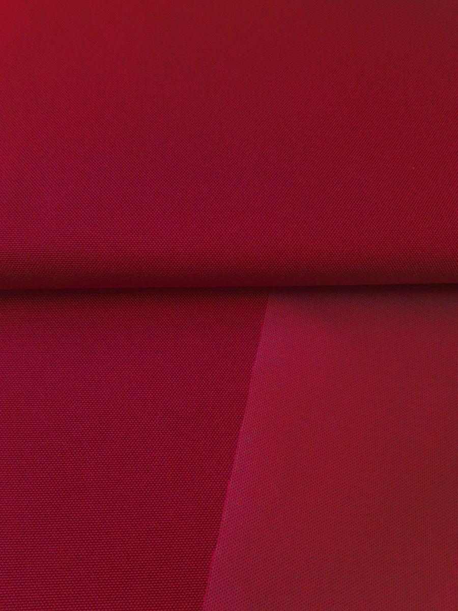 Wasserfester Outdoor-Stoff 100% Polyethylen Rot, Breite 147cm Wasserfester Outdoor-Stoff 100% Polyethylen Rot, Breite 147cm